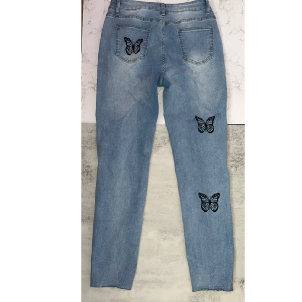 Shein Butterfly Print Casual Skinny Jeans - Picture 5 of 5